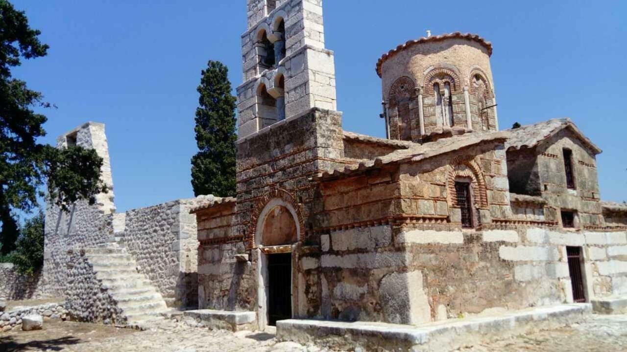 Ferienwohnung Charouda Stone Tower Pírgos Dhiroú Exterior foto